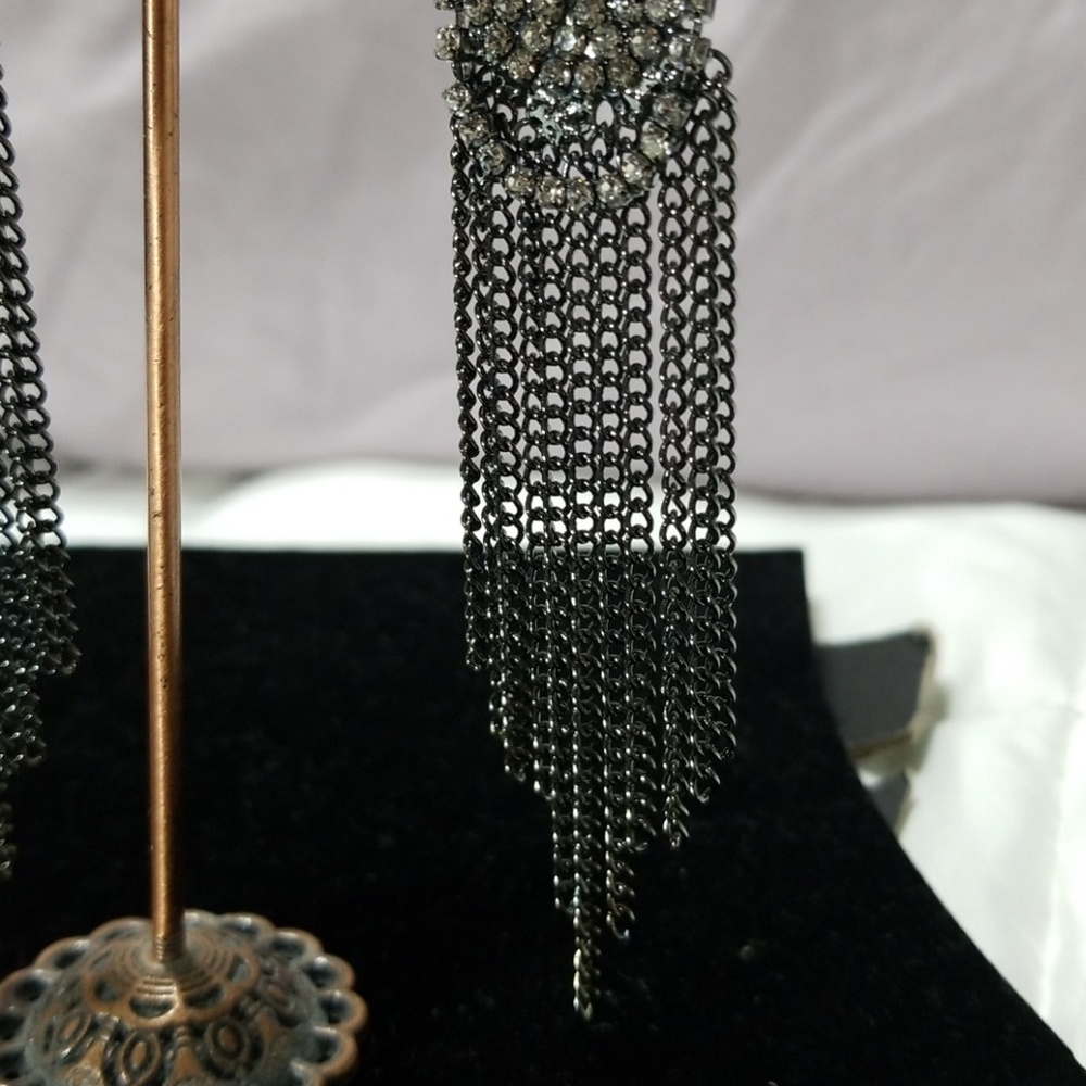 Chain earrings - Picture 4 of 5